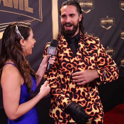 where does seth rollins dress.